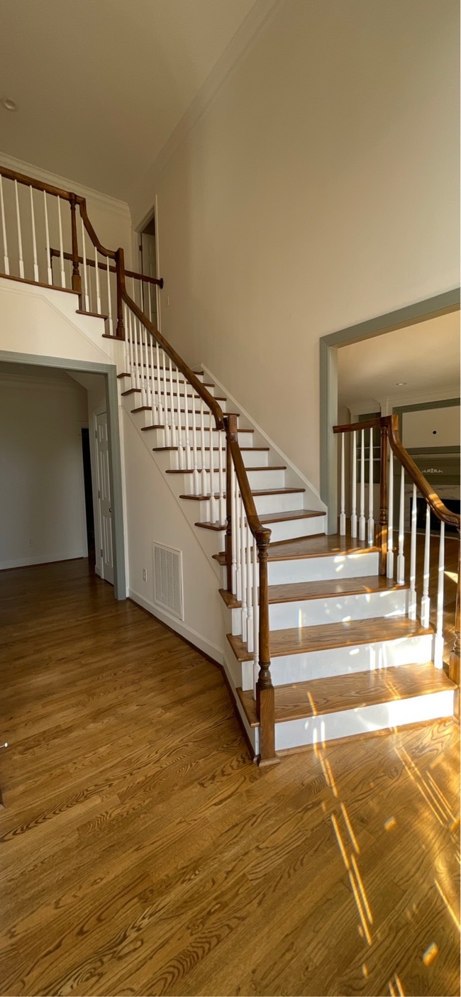 Building Photo - Stately Brick Home in Prime City Location