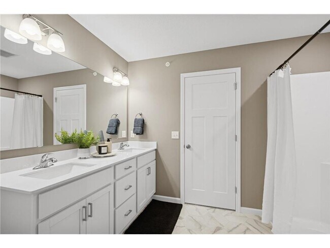 Building Photo - COMPLETED NEW CONSTRUCTION In our Preserve of Montrose Community.