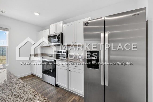 Building Photo - 4006 Wendell Rd NE