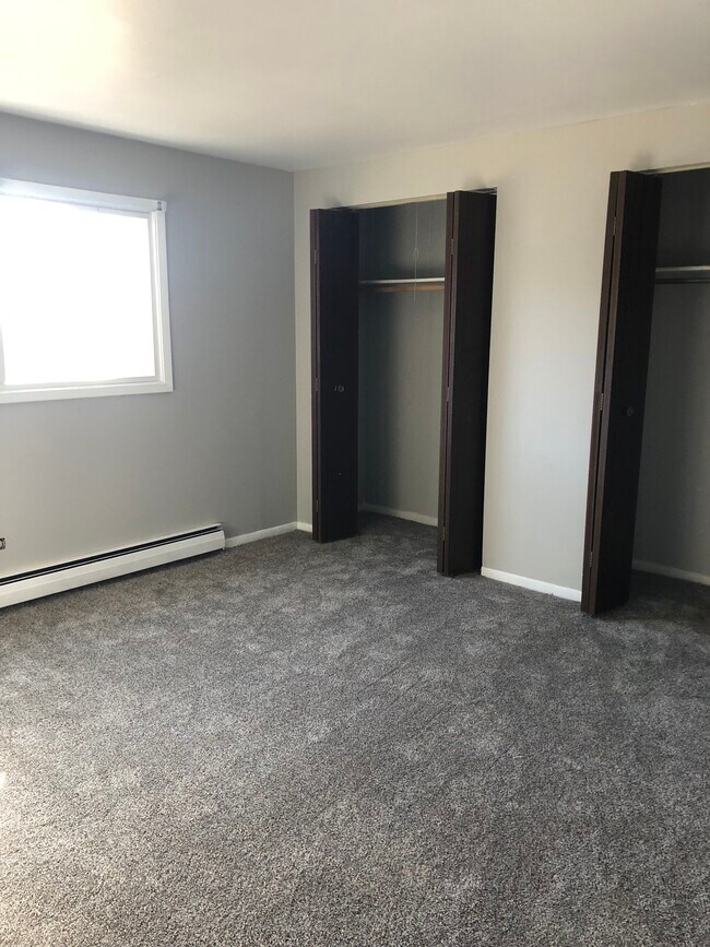 Building Photo - 140 Orchard Ct