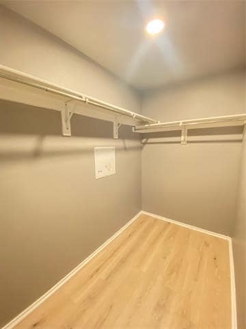 Building Photo - 6928 Clark Vista Dr