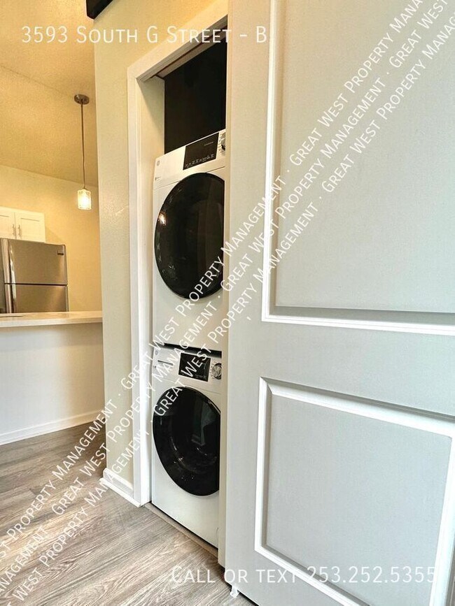 Building Photo - 3593 S G St