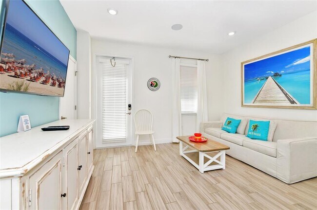 Building Photo - 8024 Flip Flop Way