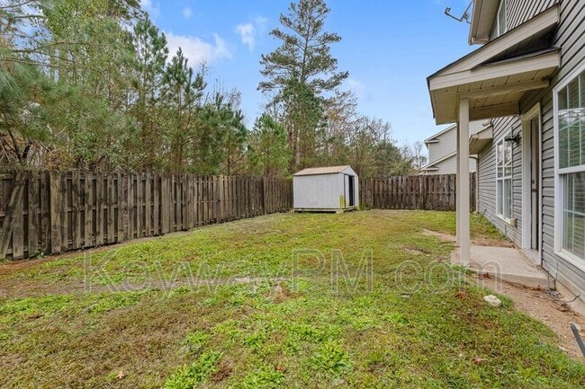 Building Photo - 1468 Collins Dr