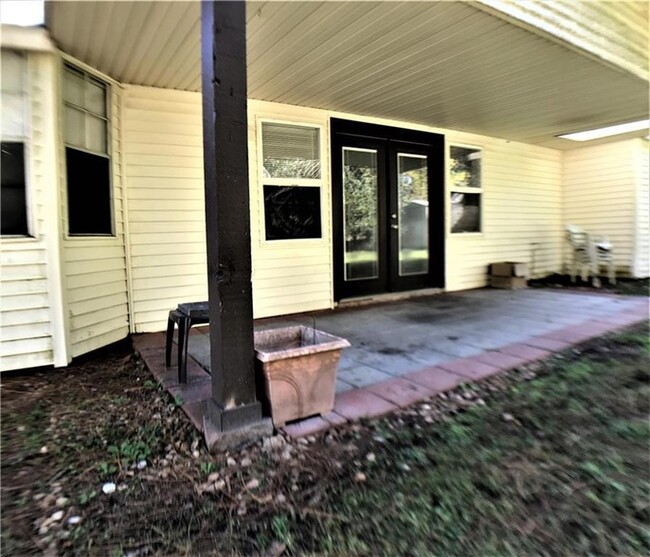 Building Photo - 603 Lake Sardis Dr