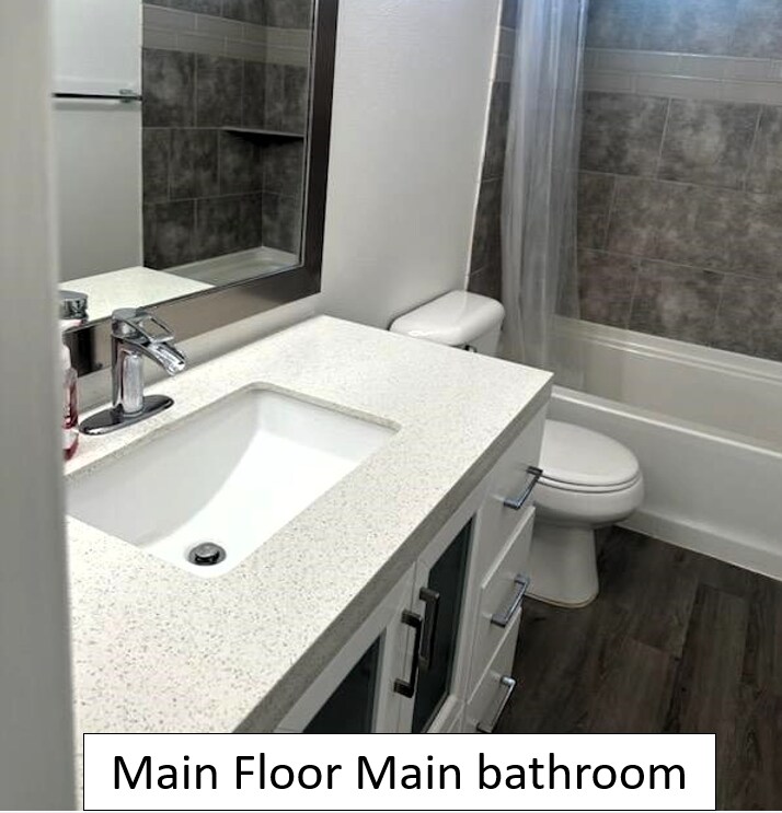 Building Photo - 1756 E West Pinion Cir