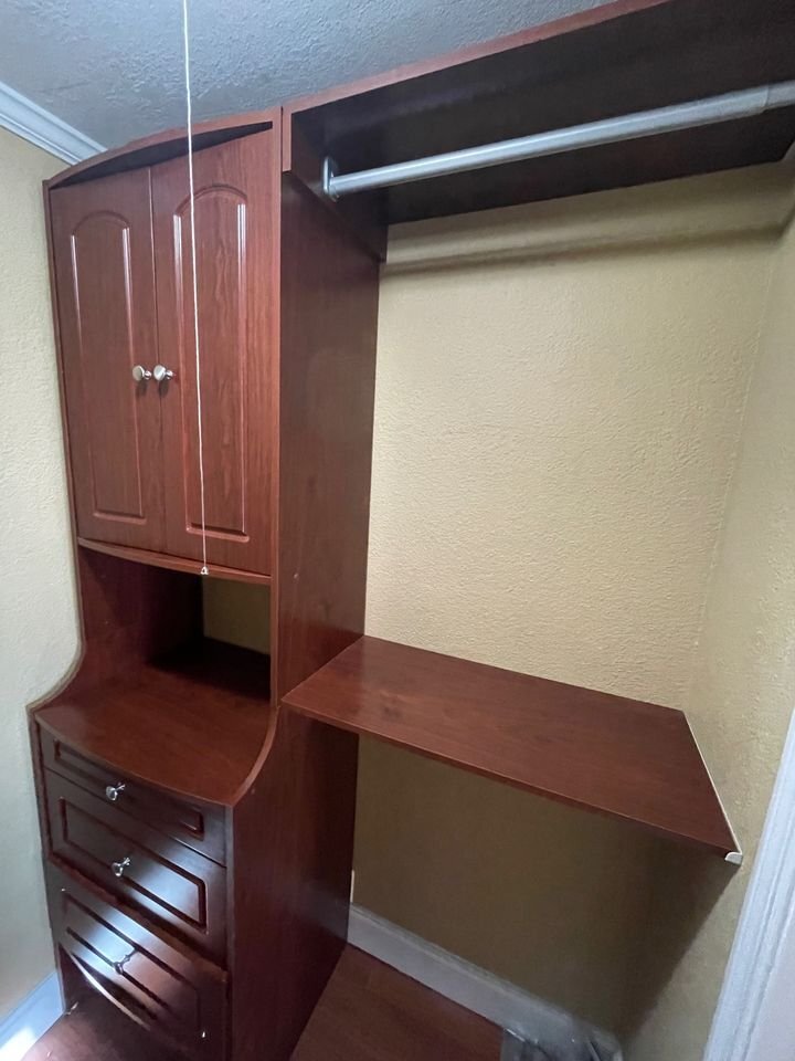 Building Photo - 405 Dunwoody St