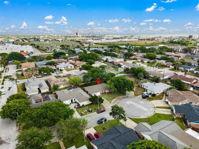 Building Photo - 2512 Azalea Ct