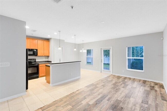 Building Photo - 2064 Cypress Bay Blvd