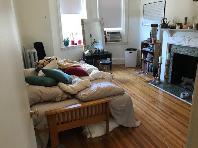 Building Photo - 1375 Commonwealth Ave