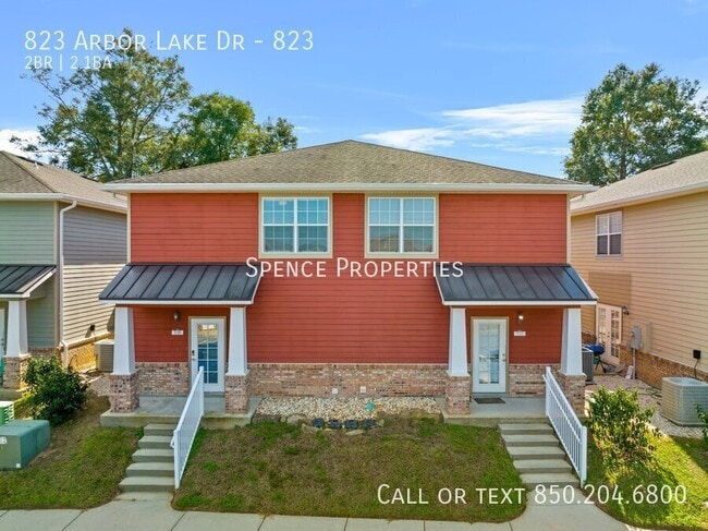 Building Photo - 823 Arbor Lake Dr
