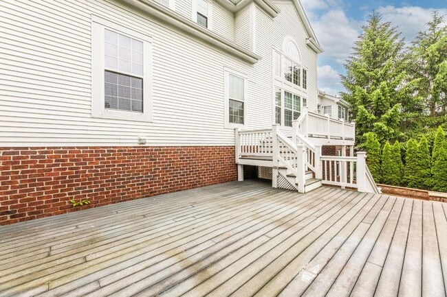 Building Photo - 4930 Brooksview Cir