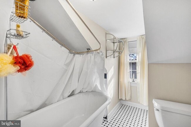 Building Photo - 4407 Whittier Rd