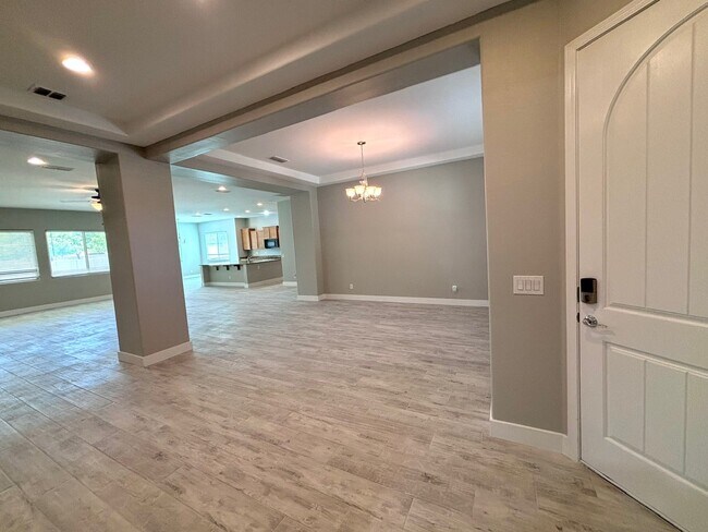 Entrance - 3497 E Loma Vista St