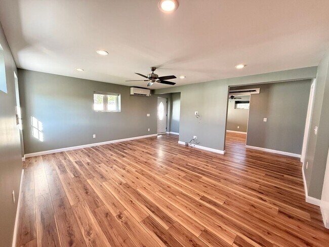 Building Photo - 272 Lauren Tice Rd