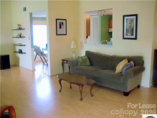 Building Photo - 11411 Misty Valley Ct