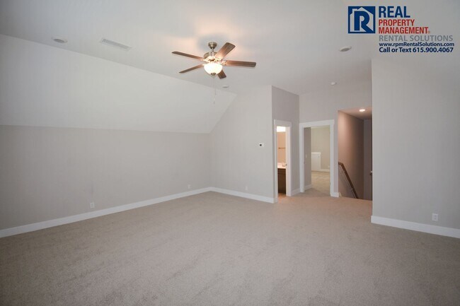 Building Photo - 2432 Fig Dr