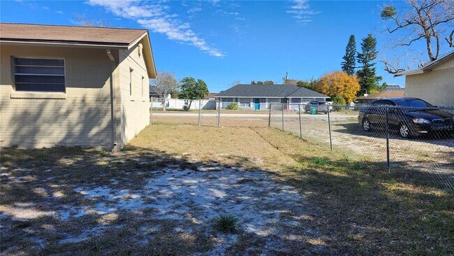 Building Photo - 957 Wilmington Dr