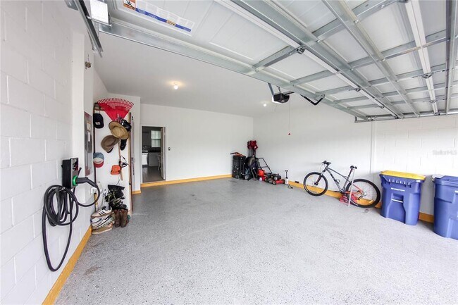 Building Photo - 1802 Sundance Chase Rd