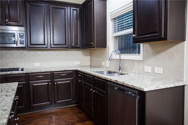 Building Photo - 1186 Composer Ln