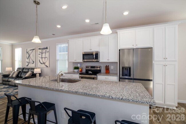 Building Photo - 8156 Merryvale Ln