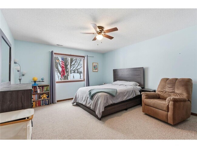 Building Photo - 3909 93rd Ave N