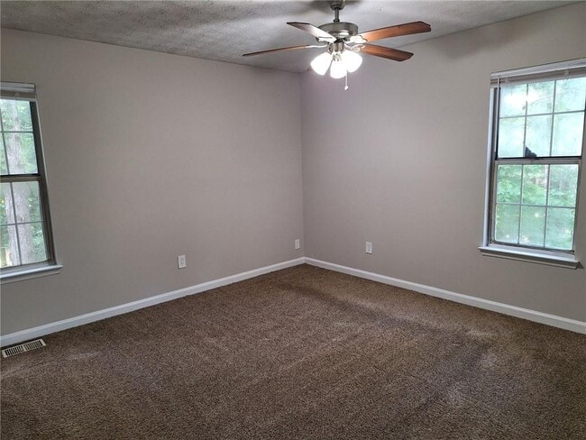 Building Photo - 3839 Valpariso Cir