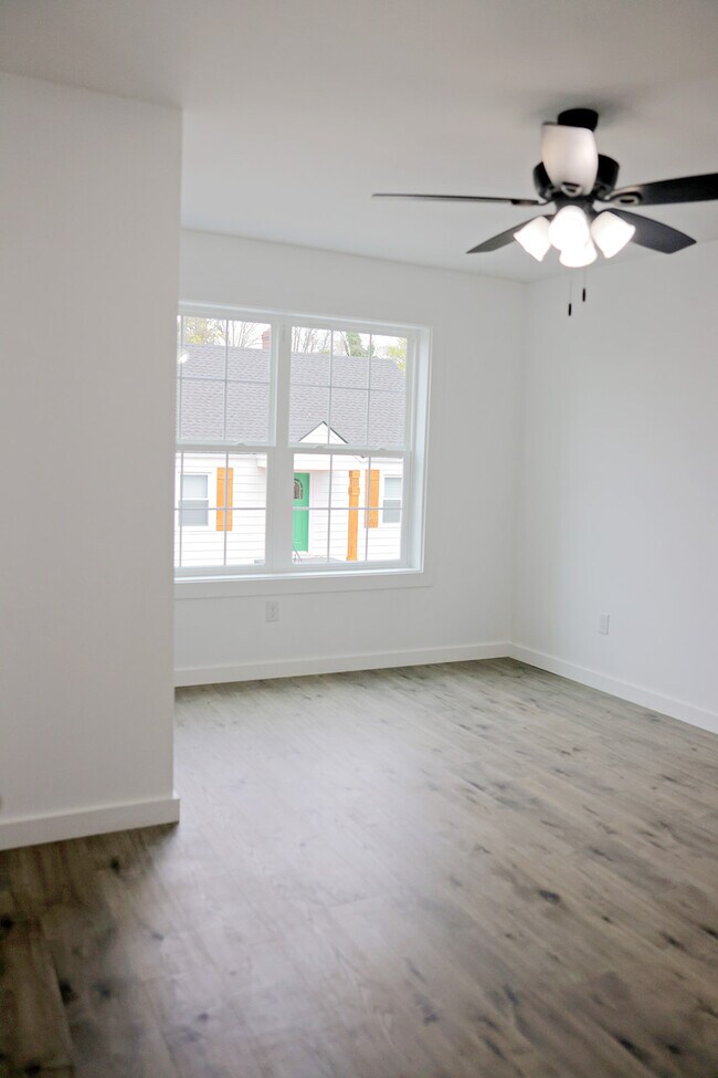 Building Photo - 217 Quince Alley