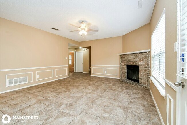 Building Photo - 5427 Whisper Glen Dr