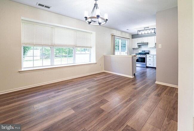 Building Photo - 1208 Delancey Way