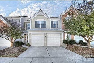 Building Photo - 8115 Kincaid Ct