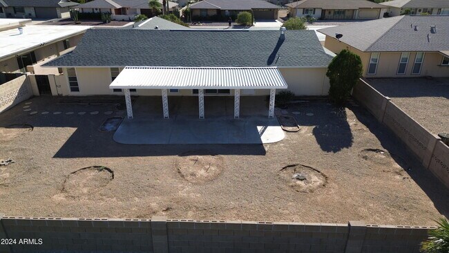 Building Photo - 10210 W Burns Dr