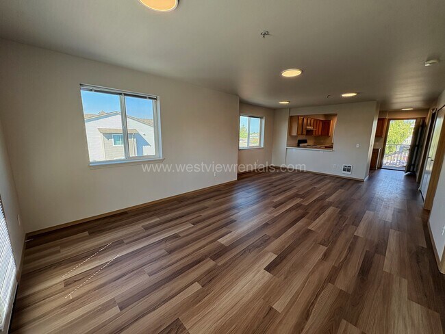 Building Photo - 139 Prince Ave