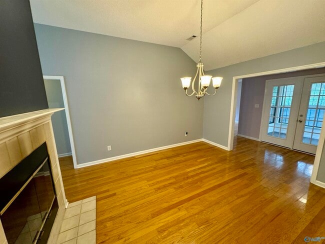 Building Photo - 129 Telluride Dr