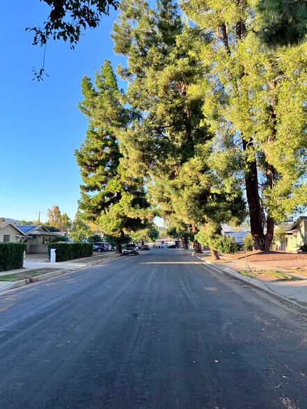 Exterior street view - 7718 Sedan Ave