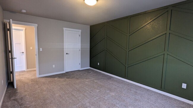 Building Photo - 4948 Wolf Moon Dr