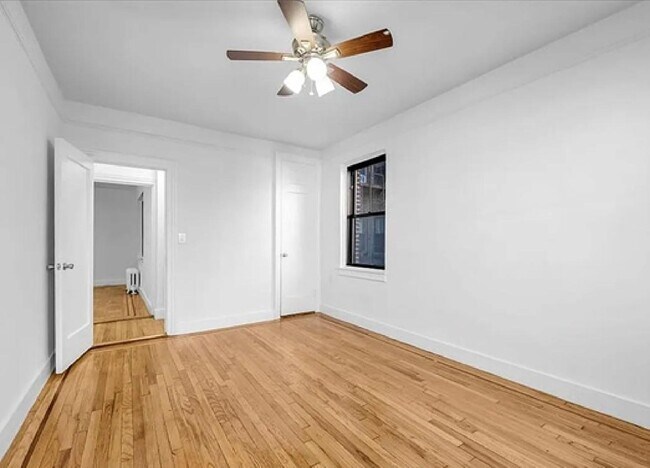 Building Photo - 402 Bay Ridge Pkwy