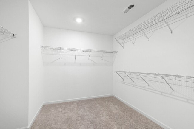 Building Photo - Chic End-Unit Townhome in Forestville Station!