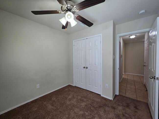 Building Photo - 5308 Waterbank Ln