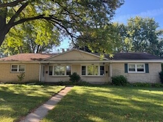Primary Photo - 1515 Jills Dr