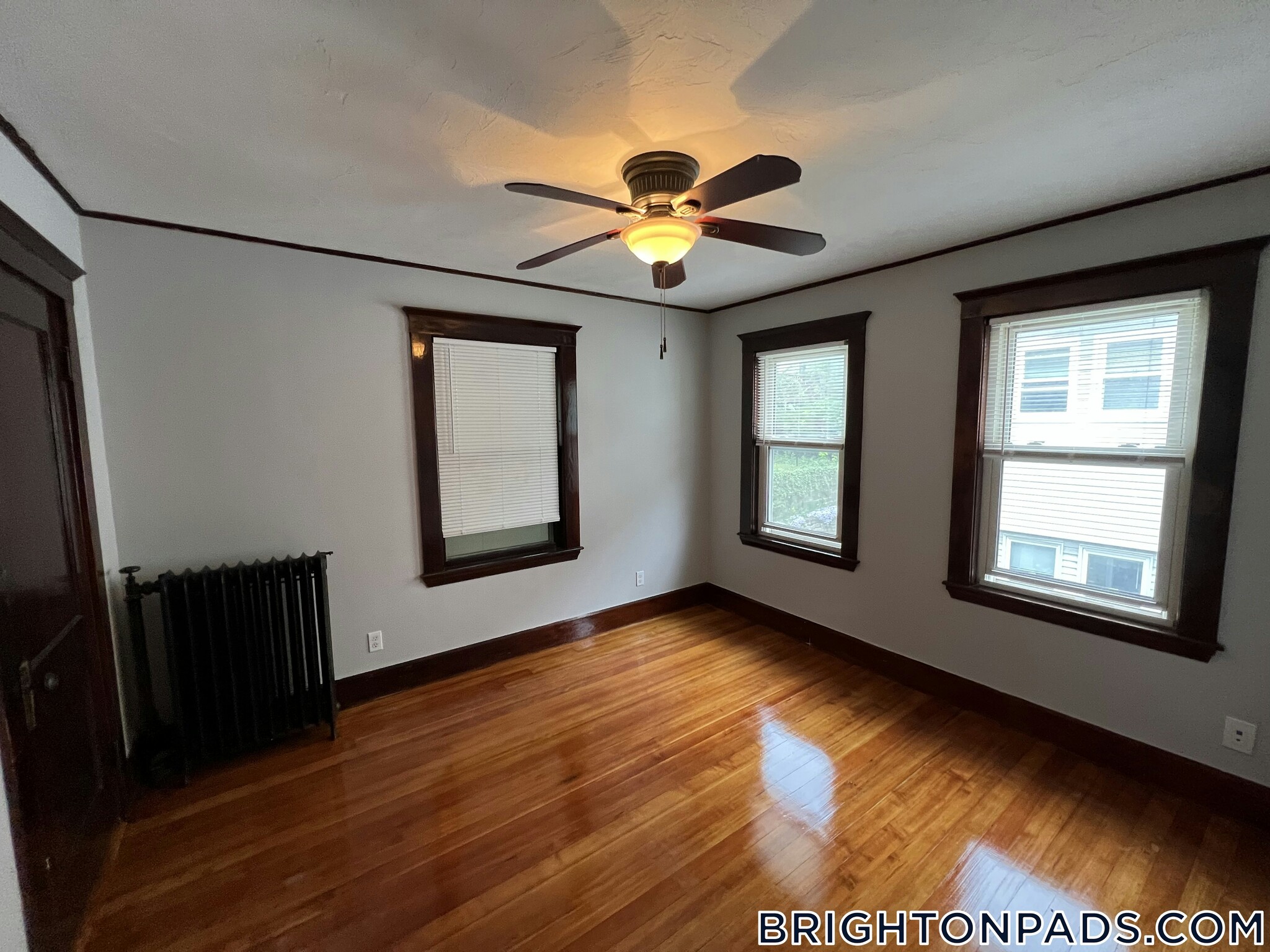 Building Photo - 72 Nonantum St