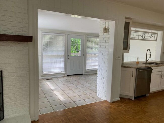 Building Photo - 2731 Hilo Ct