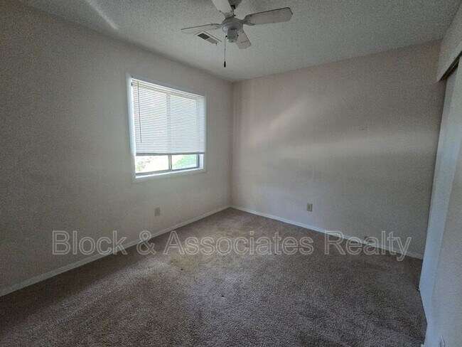 Building Photo - 1708 N Hamilton St