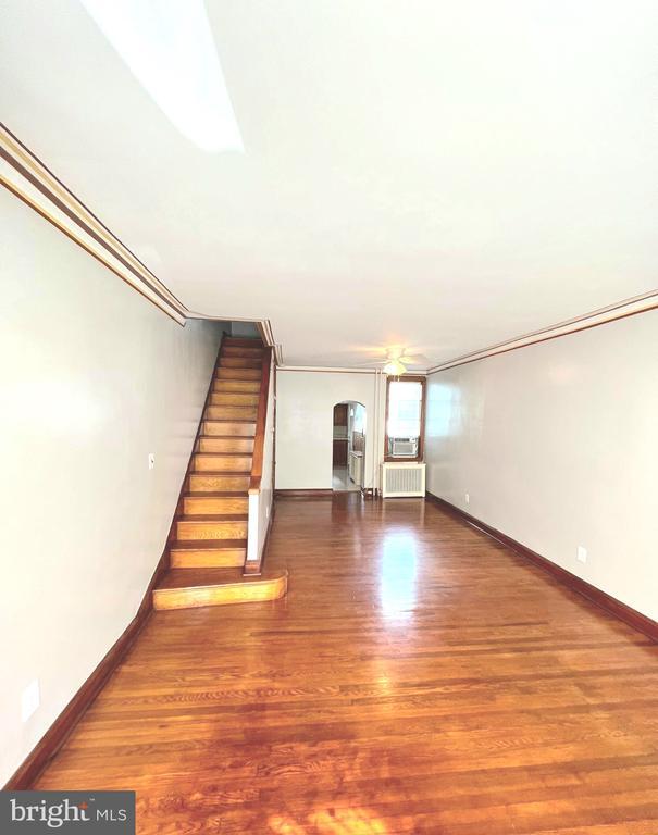 Building Photo - 2747 Plum St