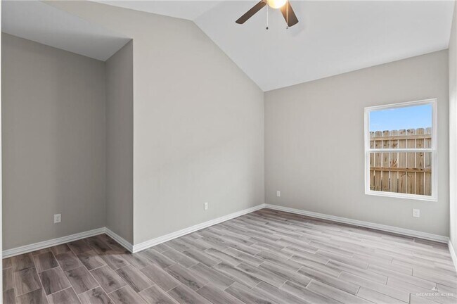 Building Photo - 2604 Brownjay Rd