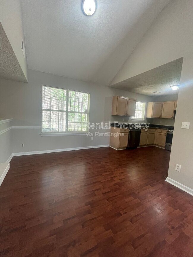 Building Photo - 3607 Waldrop Rd