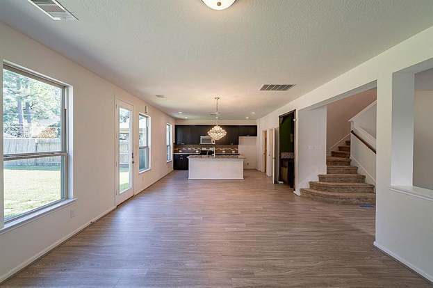 Building Photo - 14350 Persimmon Woods Dr