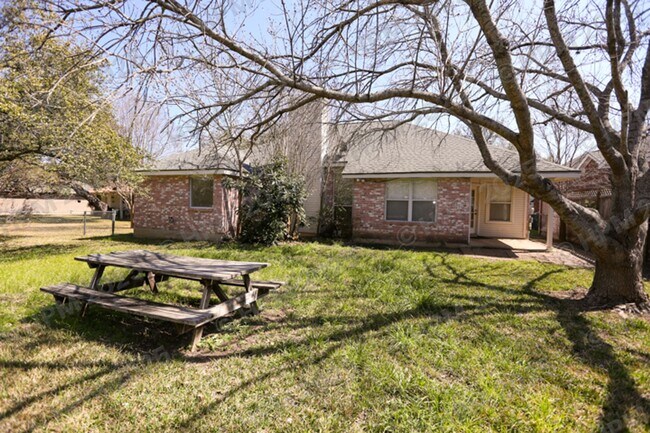 Building Photo - 4515 Empress Woods