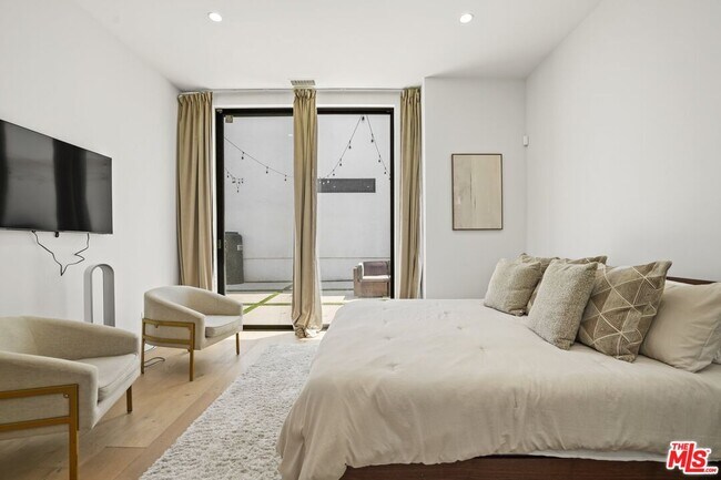 Building Photo - 12136 Clarkson Rd