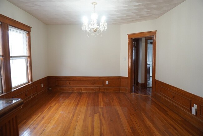 Primary Photo - 70 Brook Rd